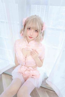 [网红COS] 萝莉神楽板真冬 中华娘(20P)-粉嫩