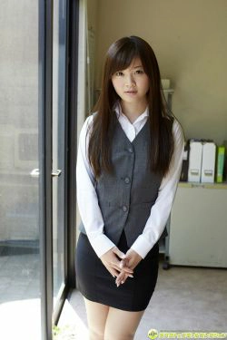 平林あずみ《可愛らしいルックスの真ん丸美尻クイーン！》 [DGC] NO.1271(100P)-日本
