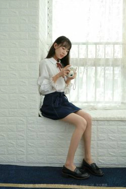 [IESS异思趣向]  模特：团团《长腿学苑风》(97P)-肉丝,美腿