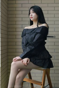 [IESS异思趣向]  模特：小七《一字肩短裙》(90P)-肉丝,美腿