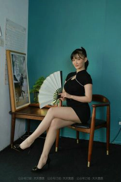 [IESS异思趣向]  模特：秋秋《妩媚旗袍》(90P)-肉丝,旗袍,美腿,妩媚