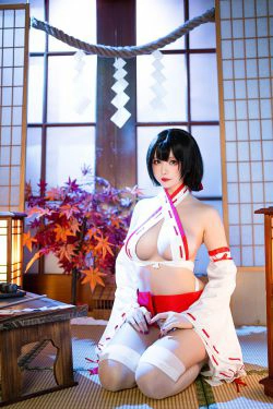 [福利COS] Coser小姐姐星之迟迟 - 新春巫女(60P)-COS