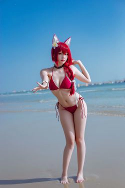 [福利COS] 人气Coser二佐Nisa - 碧蓝 千代田泳装(20P)-海边,COS