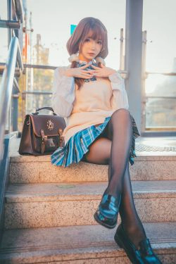 [福利COS] 动漫博主雪晴Astra - JK夕阳(25P)-清纯,少女,JK
