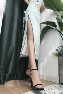 [福利COS] 安乔乔儿(Nia乔乔) No.017 安乔乔儿 黑丝旗袍(110P)-旗袍