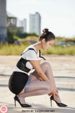 [妖精社YAOJINGSHE] T2138 思文 秘密行动(42P)-丝袜,人体
