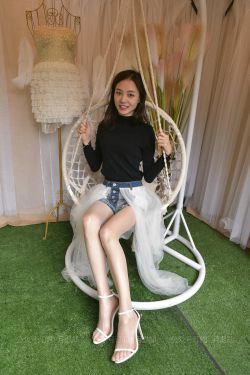 [耽丝INYLON] 015 小六 白摇椅(68P)-美腿,高跟,美脚