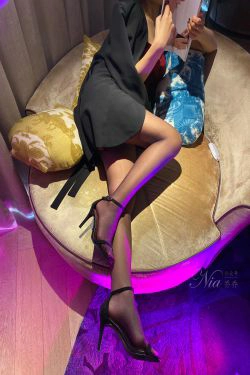 [福利COS] 安乔乔儿(Nia乔乔) No.031 御姐的夜晚(103P)-美腿,黑丝