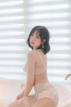 [福利COS] 次元少女念雪ww - 粉色系套装(30P)-粉嫩,内衣