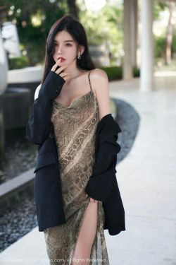 [秀人XiuRen] No.4676 周于希Sally(64P)-吊带,半裸,女郎,性感