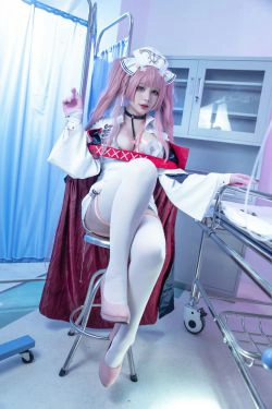 [福利COS] Shiroi_白井茶茶 - 碧蓝航线 英仙座护士(39P)-护士,COS