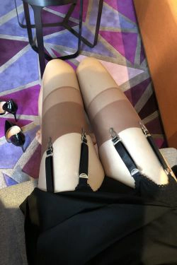[福利COS] 丝足博主麋鹿_Monroe 2020.07.31 万种风情(171P)-丝袜美腿
