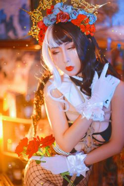 [福利COS] 云溪溪 - 奶桃 修女(22P)-COS