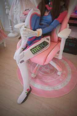 [福利COS] 福利姬木花琳琳是勇者 - オーバーウォッチD.VA(52P)-美脚