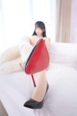 [福利COS] 萝莉神楽板真冬 - 午后红茶(75P)-丝足