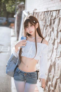 [福利COS] 阳光美少女萌芽儿o0 - 邻家小恶魔(46P)-热裤,白丝