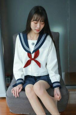 [异思趣向IESS] 模特 团团 《可爱JK装》(82P)-美脚,JK
