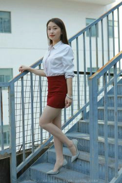 [异思趣向IESS] 模特 小婕 《性感红色包臀裙》(87P)-美腿,肉丝,短裙