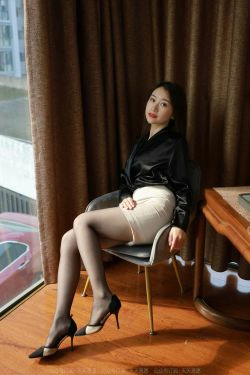 [异思趣向IESS] 模特 小婕 《黑丝职业装》(86P)-美腿,职业装,黑丝,丝足