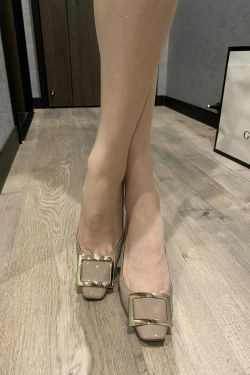 [福利COS] 丝足博主麋鹿_Monroe 2020.08.28 低调性感(53P)-肉丝,美腿,丝袜