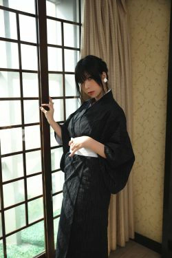 [福利COS] 二次元巨乳美女鹿野希 - 未亡人(141P)-和服
