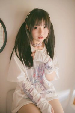 [福利COS] 六味帝皇酱 - 午后的少女(32P)-少女,性感