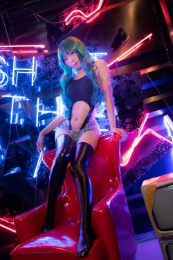 [福利COS] 动漫博主Money冷冷 - 高叉(17P)-COS
