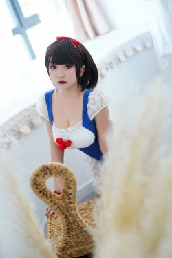 [福利COS] 动漫博主恩田直幸 - 夏日泳装 白雪姬(40P)-COS