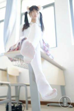 [福利COS] 柴系小乖(稚乖画册) - 夜夜 80D 白丝JK(63P)-萝莉,JK