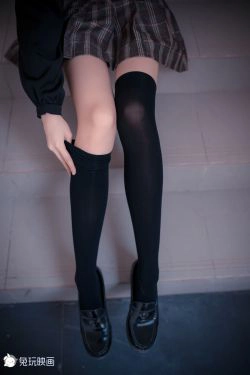 [兔玩映画] - 制服裙的绝对领域(44P)-长筒袜