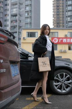 [IESS异思趣向] 模特：小六 《停车场的故事》(90P)-肉丝,美腿,秘书,OL