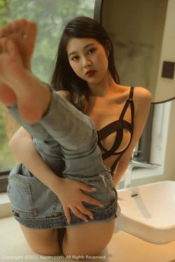 [秀人XiuRen] No.5020 谢晚晚(45P)-美臀,牛仔,紧身裤