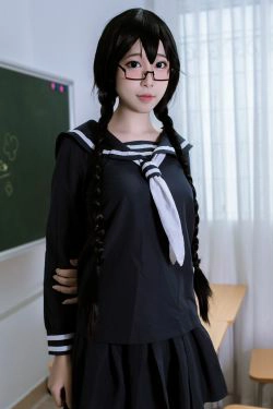 [福利COS] Azure_Channn - Saki Yoshida(33P)-眼镜