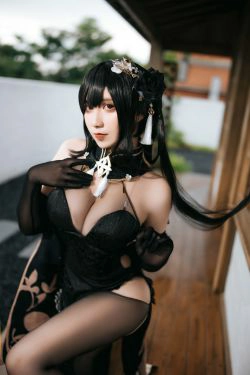 [福利COS] 动漫博主九曲Jean - 镇海(40P)-COS