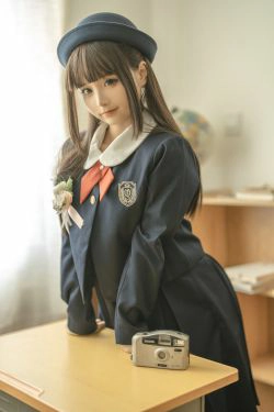 [福利COS] 动漫博主蠢沫沫 - 小学妹(30P)-COS