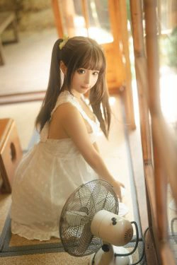 [福利COS] 动漫博主蠢沫沫 - 白吊带(112P)-猫女,少女,性感