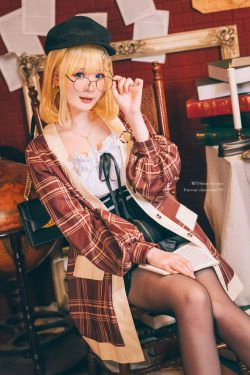 [福利COS] 微博妹纸霜月shimo - 华生 ・ 阿米莉亚(11P)-COS