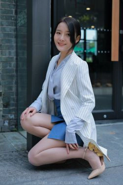 [异思趣向IESS] 模特：婉萍《蓝衣女神》(84P)-美腿,长腿,OL