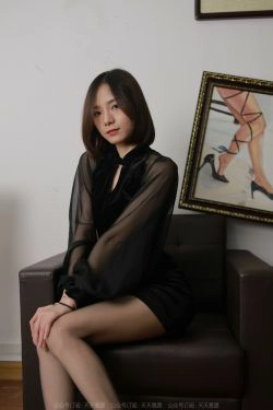 [异思趣向IESS] 模特：小六《暗夜黑玫瑰》(80P)-黑丝,美脚,丝足