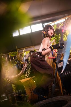 [网红COSER] 动漫博主阿包也是兔娘 - 明日方舟 森蚺(33P)-COS