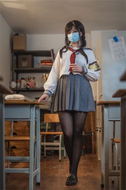 [网红COSER] 啊日日_Ganlory - 放课后风纪委少女(51P)-黑丝
