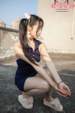 [网红COSER] 电喵女神 - 灵唯 天台(77P)-大胆,少女