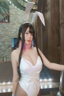 [网红COSER] 萌系小姐姐-白烨-&耶米西奶露 - 恶魔姐姐(70P)-兔女郎,xiong