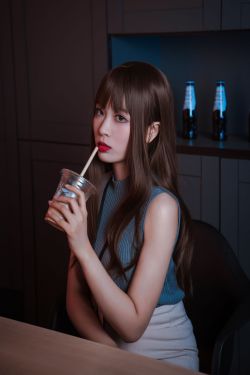 [网红COSER] 轩萧学姐 - 微醺喝醉了OL(57P)-性感,黑丝,OL