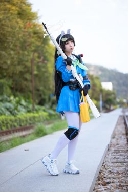 [福利COS] 动漫博主G44不会受伤 - 霞沢美游(35P)-COS