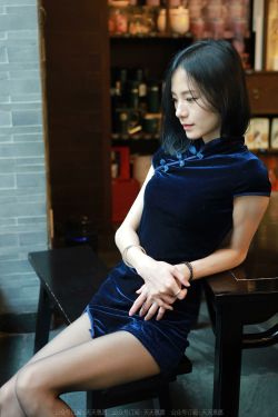 [异思趣向IESS] 模特：小六 《深蓝旗袍》(89P)-旗袍,美腿,短发,黑丝