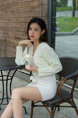 [异思趣向IESS] 模特：小宝 《白色包臀裙》(87P)-美腿,秘书,包臀裙