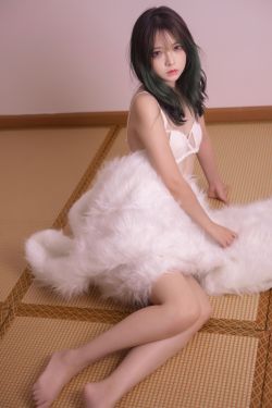 [福利COS] 疯猫ss - 2022夏日限定 毛绒毯(20P)-少女,性感