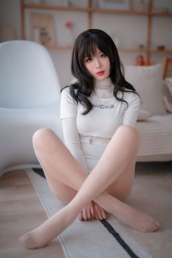 [福利COS] 轩萧学姐 - 吉他妹妹 肉丝套(61P)-风骚,丝袜