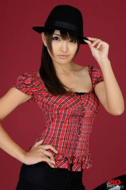 [RQ-STAR] NO.00069 山內智恵 Private Dress 紧身牛仔初美女写真集(100P)-美腿,高跟,牛仔,紧身裤
